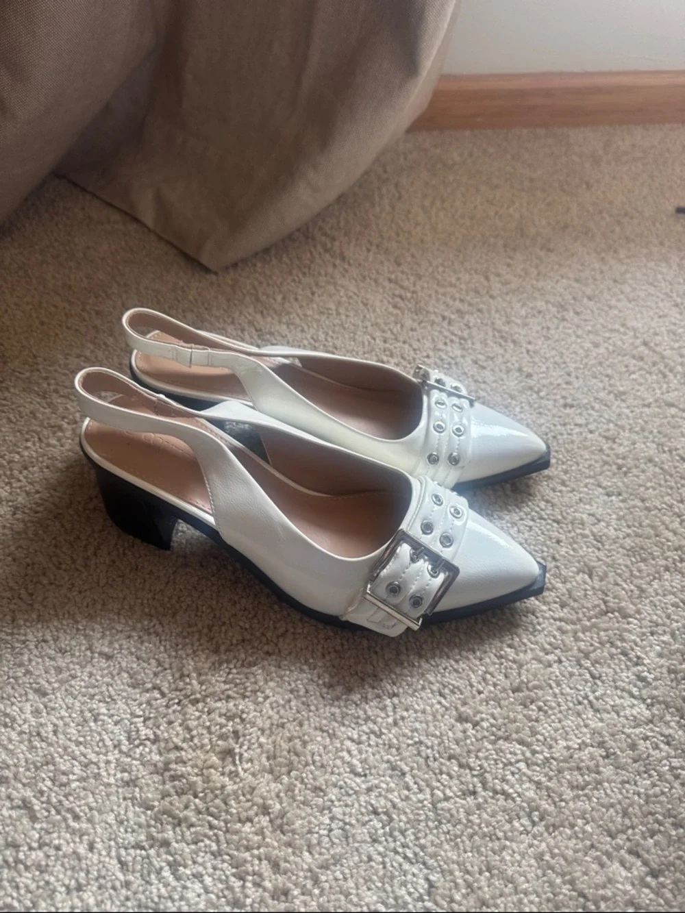 Pointed White Slingback Flats with Buckle Detail - Picture 2 of 8